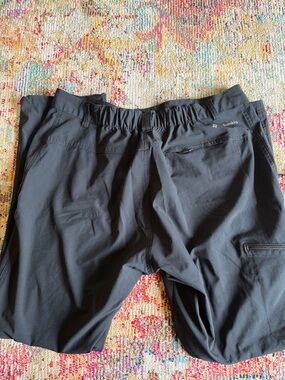 Columbia men’s trek pants
